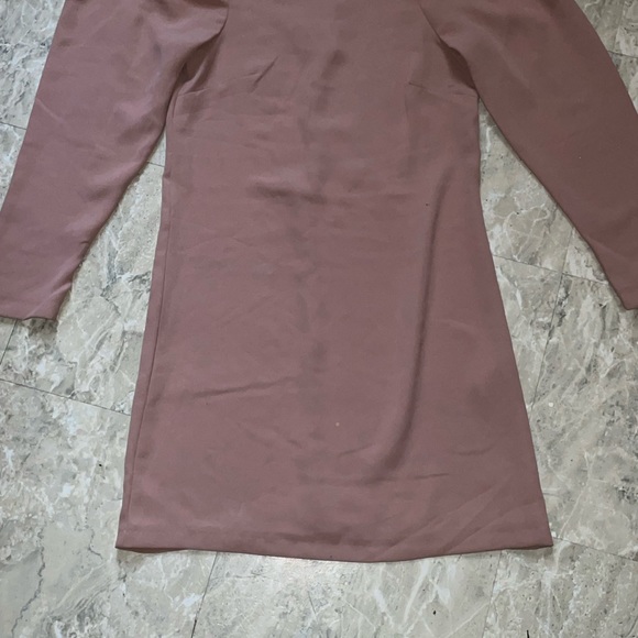 H&M pink dress just like the picture size 2 - Picture 4 of 7